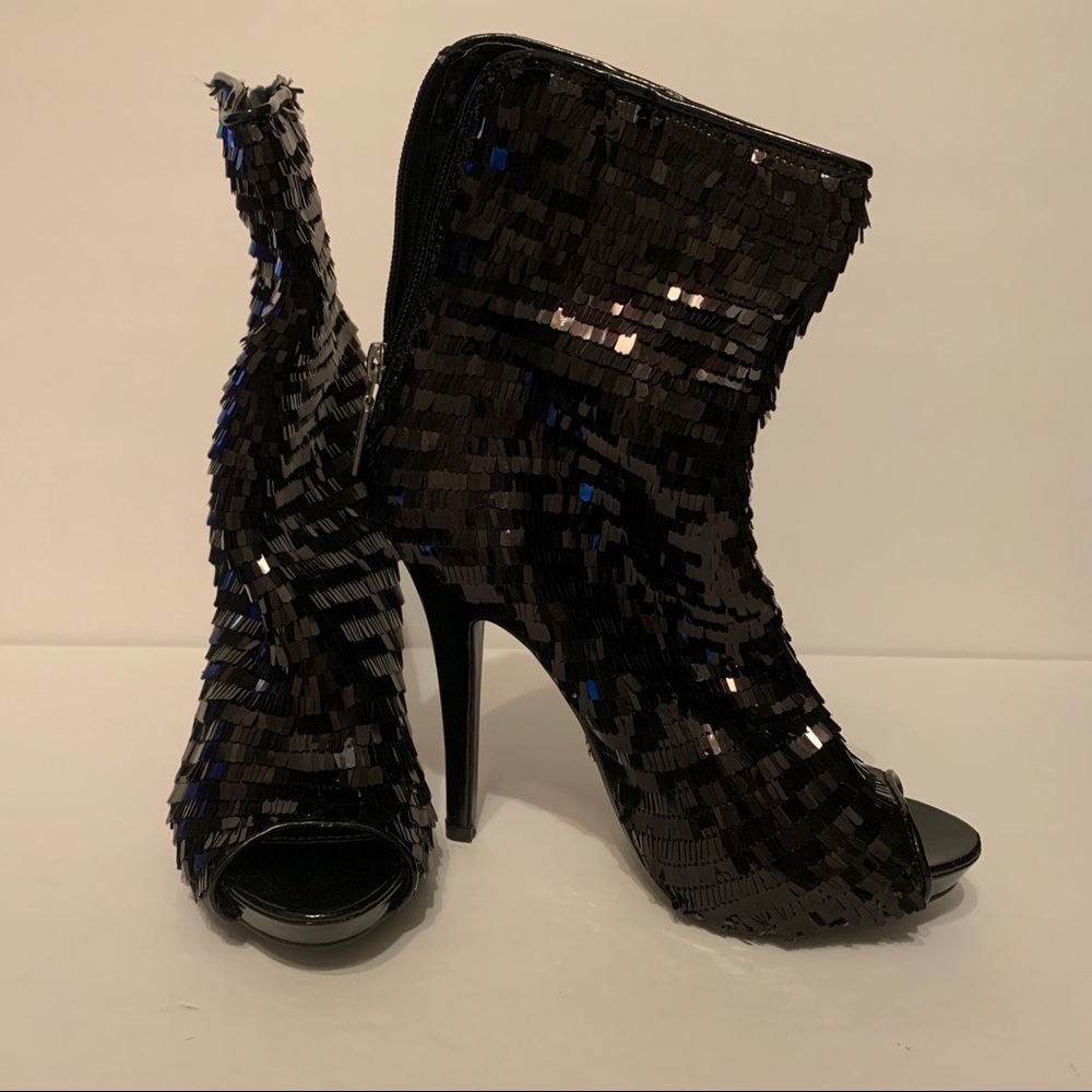 Dereon sequin stiletto bootie